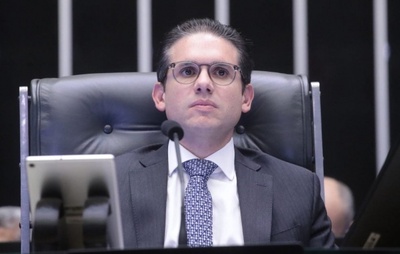 Motta diz que derrubada do IOF representa sentimento da Câmara e fala em limites