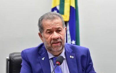 Lupi nega envolvimento em fraudes do INSS e defende investigação rigorosa em carta de demissão