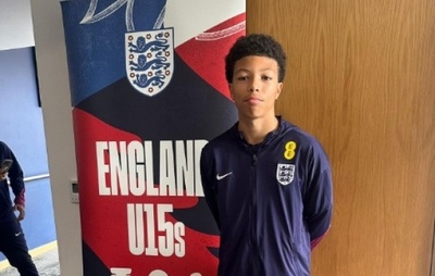 Filho de Thiago Silva, Iago é convocado para seleção sub-15 da Inglaterra
