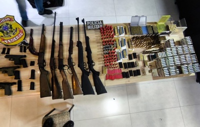 PM localiza foragido e encontra 11 armas e mais de 2 mil munições em Barreiras
