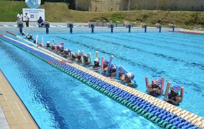 Projeto oferece mais de 2.000 vagas para aulas gratuitas de esportes aquáticos em Salvador e Serrinha