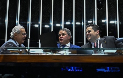 Senado mantém texto da Câmara e confirma aumento de 513 para 531 na quantidade de deputados federais