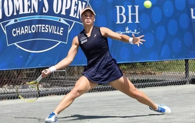 Tênis: Laura Pigossi avança às quartas em simples e duplas no ITF W100 de Bonita Springs