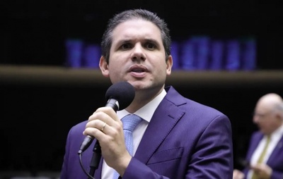 Hugo Motta mostrou não ser Arthur Lira, diz Glauber Braga após greve de fome