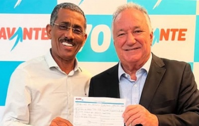 Prefeito de São Miguel das Matas, Baleia, filia-se ao Avante e fortalece base de Jerônimo