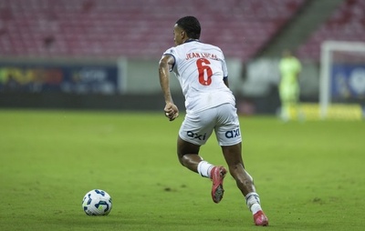 Jean Lucas Liberado pelo STJD: Volante do Bahia Enfrenta o Fluminense Após Reviravolta no Julgamento