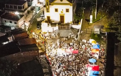 Carnaval de Salvador 2026: Samba em Foco, Mas Eventos Locais Sofrem Com Restrições
